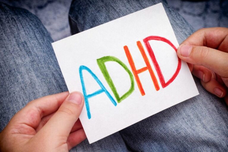 ADHD: How to recognize it and support a person with it?
