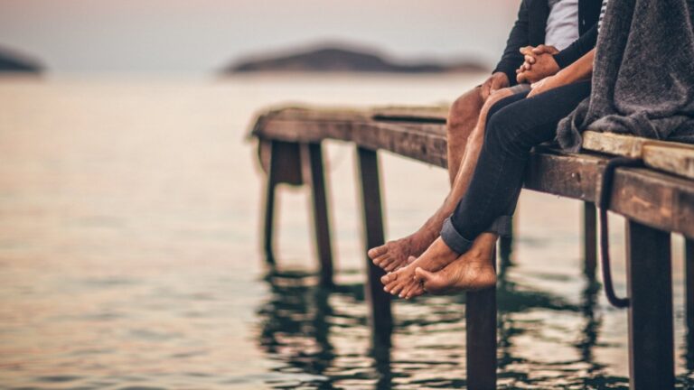 What Makes a Romantic Relationship Resilient?