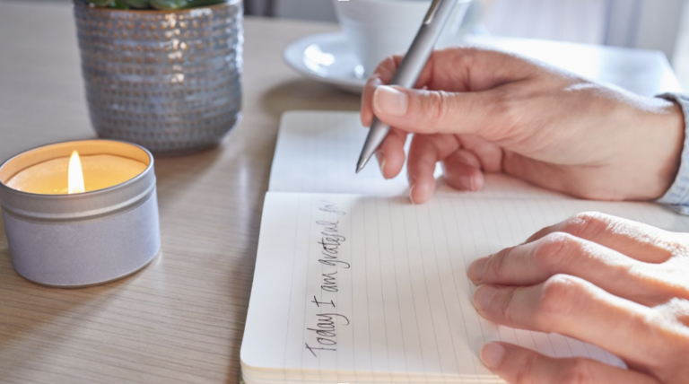 Harnessing Gratitude and Reflection for a Healthier Mind